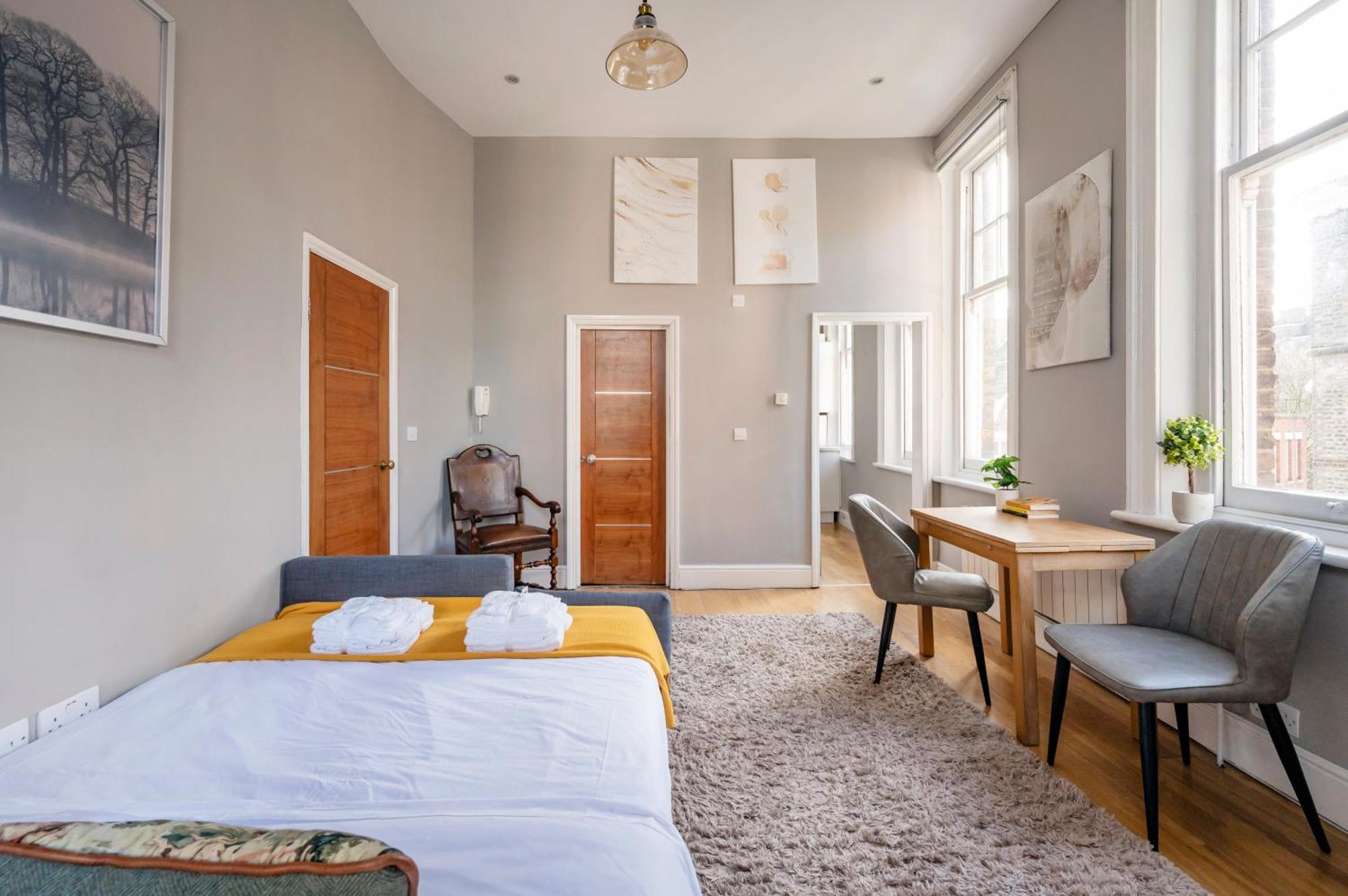 Sunny Corner Apartment In Center Of Лондон Екстер'єр фото