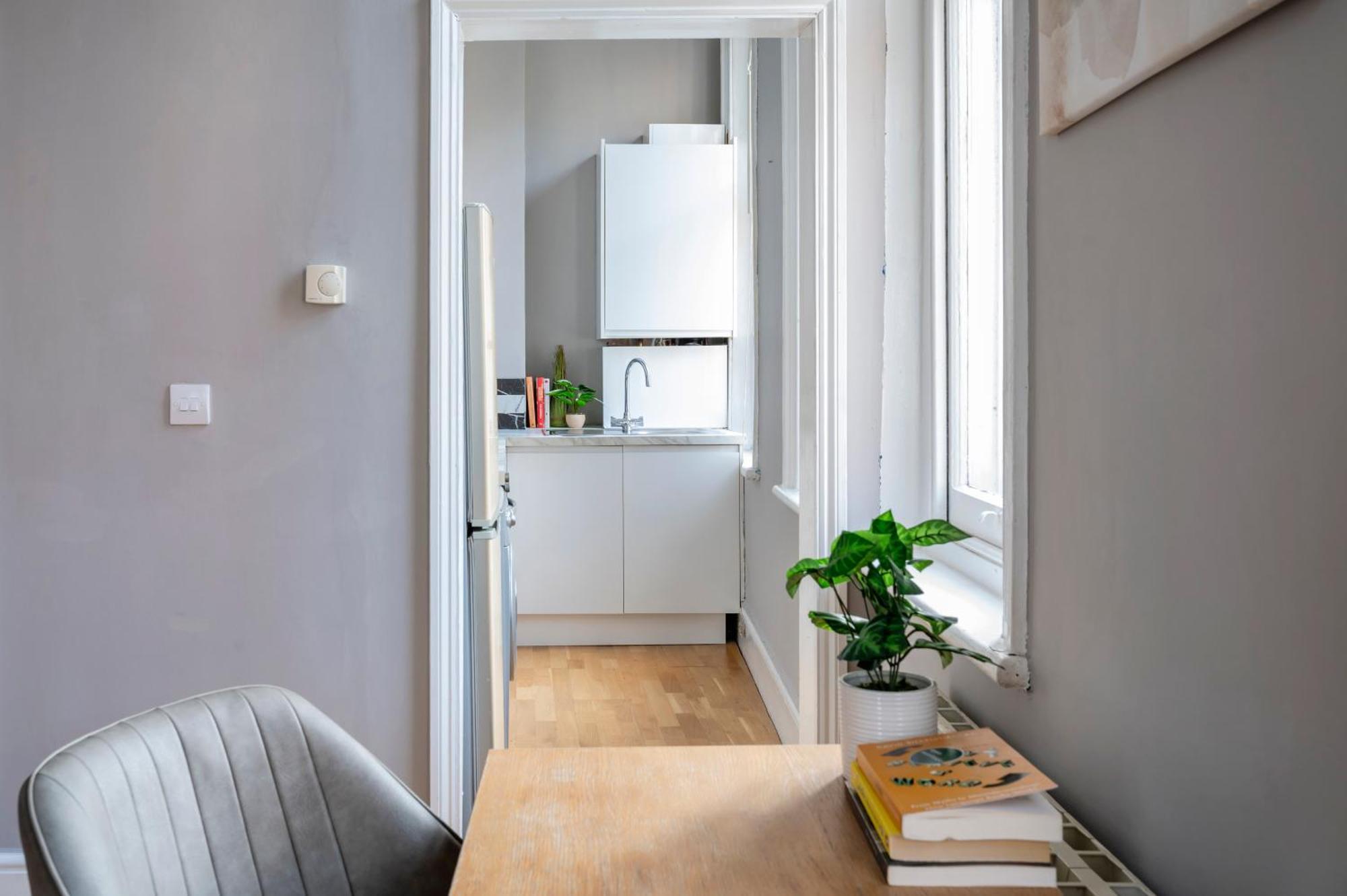 Sunny Corner Apartment In Center Of Лондон Екстер'єр фото